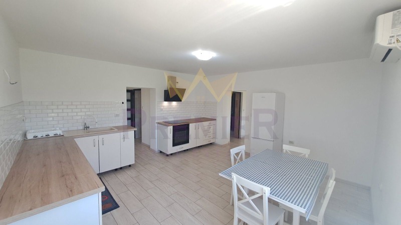 Продава КЪЩА, област Добрич, с. Вранино • 120000 € / 234699.60 лв. • 97841999 1 — Holmes.bg Продава КЪЩА, област Добрич, с. Вранино • 120000 € / 234699.60 лв. • 97841999 1