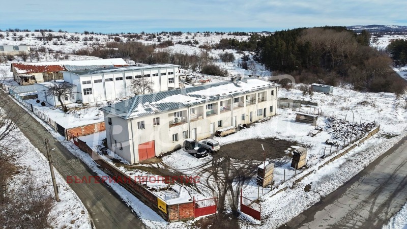 Продава ПРОМ. ПОМЕЩЕНИЕ, област София, с. Вакарел • 350000 € • 19756857 1 — Holmes.bg Продава ПРОМ. ПОМЕЩЕНИЕ, област София, с. Вакарел • 350000 € • 19756857 1