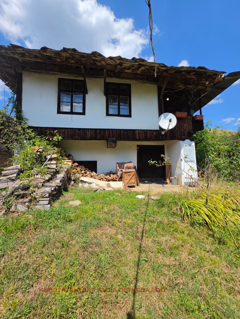 Продава КЪЩА, област Ловеч, с. Българене • 107700 € • 48679745 1 — Holmes.bg Продава КЪЩА, област Ловеч, с. Българене • 107700 € • 48679745 1