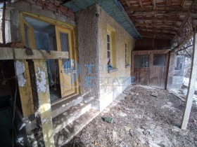 Продажба на имоти в с. Сушица, област Велико Търново - изображение 11 