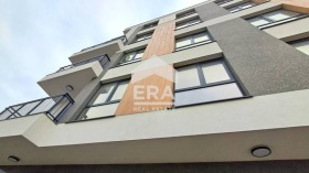 Обява Продава 3-СТАЕН,град Варна, Цветен квартал