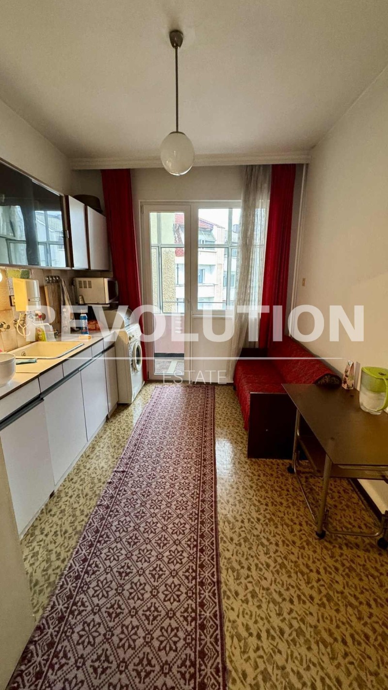 Продава 3-СТАЕН, град Пловдив, Център • 201000 € / 393121.83 лв. • 91156745 1 — Holmes.bg Продава 3-СТАЕН, град Пловдив, Център • 201000 € / 393121.83 лв. • 91156745 1