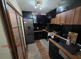 Обява Продава 2-СТАЕН,град Варна, Колхозен пазар