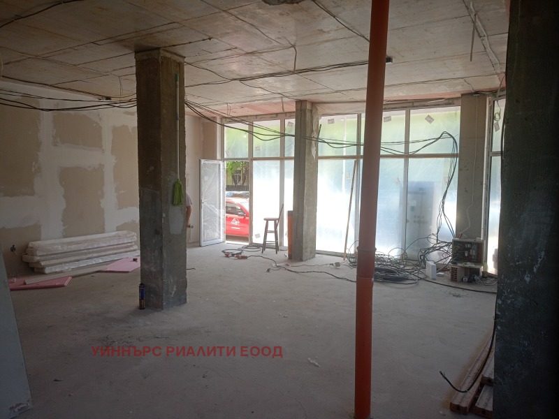 Продава МАГАЗИН, град София, Банишора • 215620 € • 24593144 1 — Holmes.bg Продава МАГАЗИН, град София, Банишора • 215620 € • 24593144 1