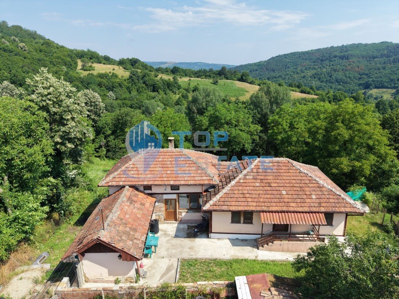 Продава КЪЩА, област Габрово, гр. Плачковци • 55000 € • 32451132 1 — Holmes.bg Продава КЪЩА, област Габрово, гр. Плачковци • 55000 € • 32451132 1