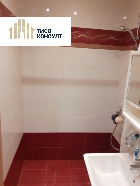 Обява Продава 2-СТАЕН,град София, Студентски град