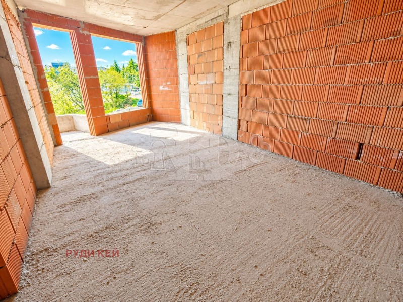 Продава 2-СТАЕН, град Варна, Възраждане 1 • 79900 € • 45984046 1 — Holmes.bg Продава 2-СТАЕН, град Варна, Възраждане 1 • 79900 € • 45984046 1