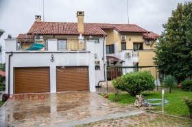 Обява Продава КЪЩА,град София, с. Волуяк