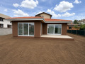 Продава КЪЩА, област София, гр. Божурище • 259000 € • 90557834 3 — Holmes.bg Продава КЪЩА, област София, гр. Божурище • 259000 € • 90557834 3
