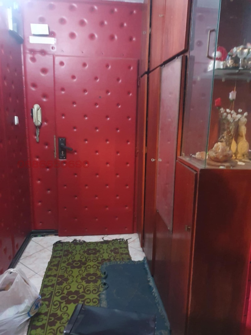 Продава 4-СТАЕН, град София, Сухата река • 198000 € / 387254.34 лв. • 84783685 1 — Holmes.bg Продава 4-СТАЕН, град София, Сухата река • 198000 € / 387254.34 лв. • 84783685 1