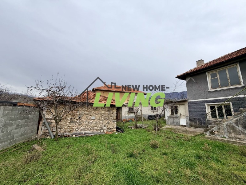 Продава КЪЩА, област Пловдив, с. Долнослав • 61990 € / 121241.90 лв. • 53058703 1 — Holmes.bg Продава КЪЩА, област Пловдив, с. Долнослав • 61990 € / 121241.90 лв. • 53058703 1
