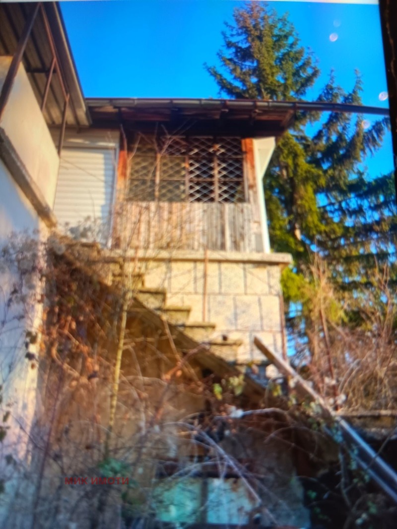 Продава КЪЩА, област София, гр. Своге • 65000 € / 127128.95 лв. • 80245764 1 — Holmes.bg Продава КЪЩА, област София, гр. Своге • 65000 € / 127128.95 лв. • 80245764 1