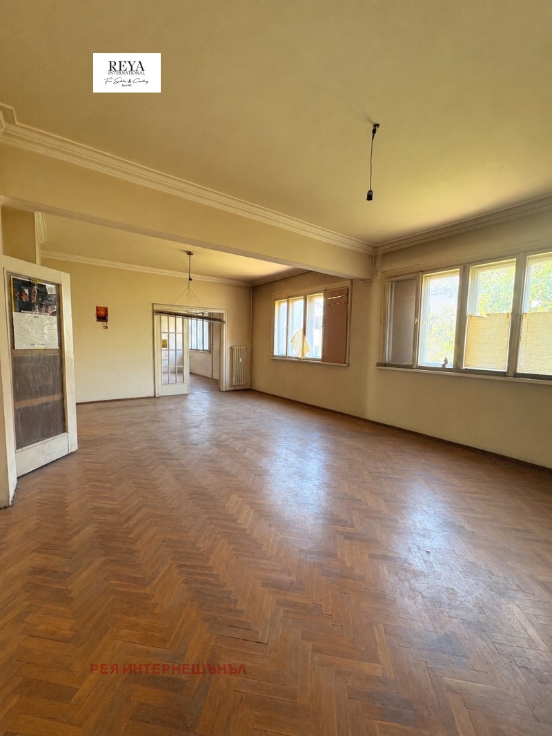 Продава 3-СТАЕН, град София, Център • 580000 € • 29254162 1 — Holmes.bg Продава 3-СТАЕН, град София, Център • 580000 € • 29254162 1