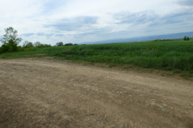 ПАРЦЕЛ, 13 300 m2 - Holmes.bg ПАРЦЕЛ, 13 300 m2