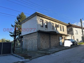 Обява Продава КЪЩА,гр. Тръстеник, област Плевен