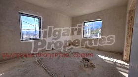 Обява Продава КЪЩА,град София, с. Бистрица