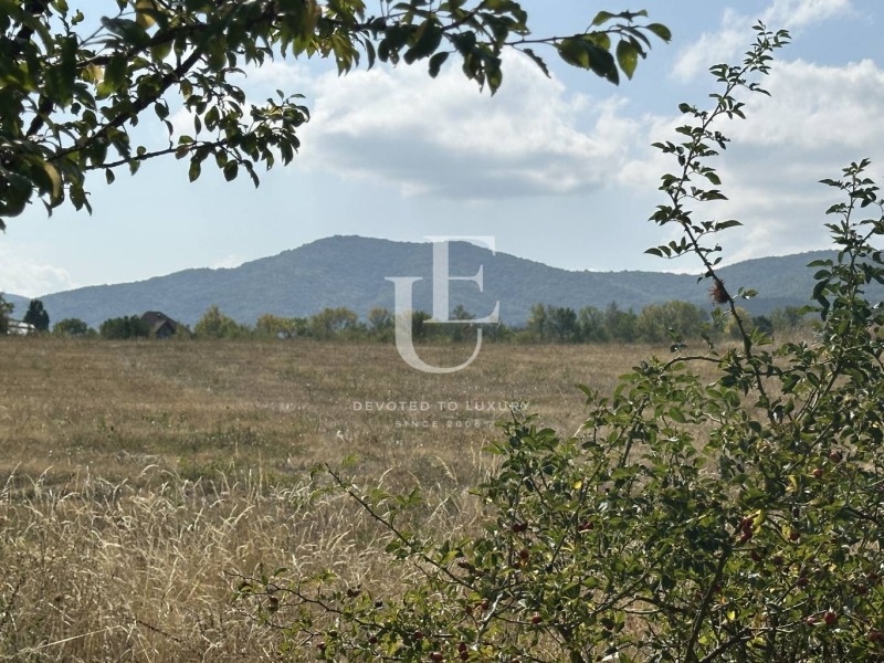 Продава ПАРЦЕЛ, град София, гр. Банкя • 280000 € / 547632.40 лв. • 26024061 1 — Holmes.bg Продава ПАРЦЕЛ, град София, гр. Банкя • 280000 € / 547632.40 лв. • 26024061 1