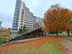 ОФИС, 141 m2 - Holmes.bg ОФИС, 141 m2