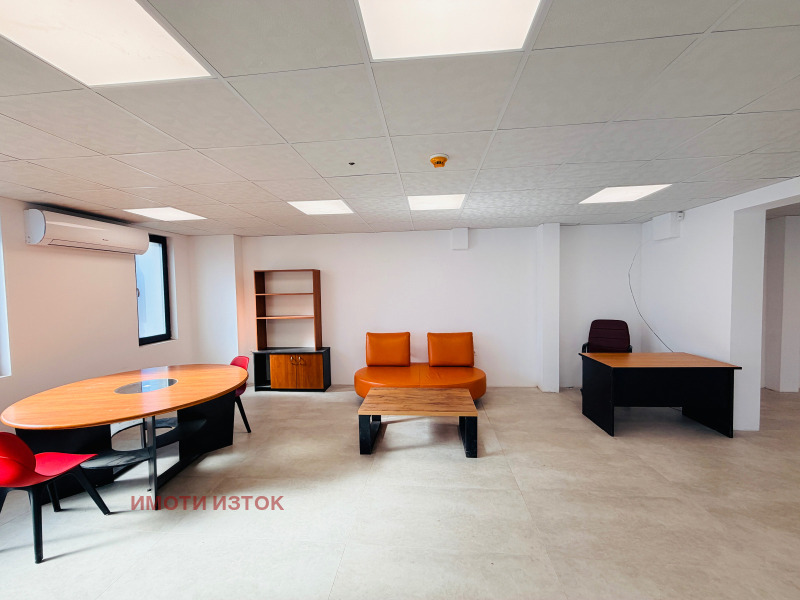 Продава ОФИС, град Перник, Изток • 157000 € • 80653704 1 — Holmes.bg Продава ОФИС, град Перник, Изток • 157000 € • 80653704 1