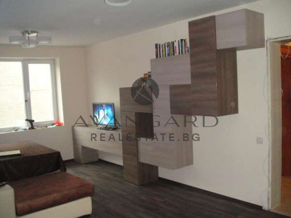 Продава ЕТАЖ ОТ КЪЩА, област Пловдив, с. Чешнегирово • 121000 € • 40766216 1 — Holmes.bg Продава ЕТАЖ ОТ КЪЩА, област Пловдив, с. Чешнегирово • 121000 € • 40766216 1