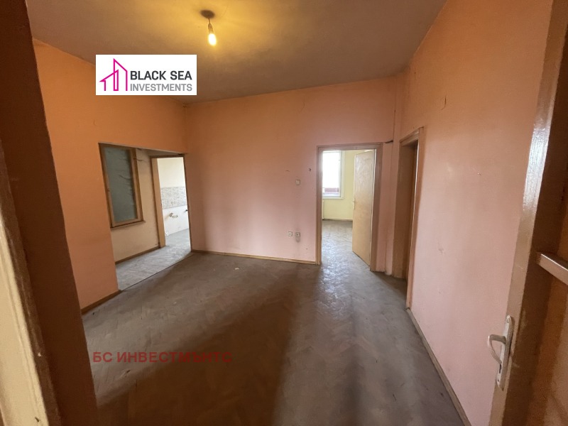 Продава 4-СТАЕН, град София, Център • 675000 € / 1320185.25 лв. • 35077596 1 — Holmes.bg Продава 4-СТАЕН, град София, Център • 675000 € / 1320185.25 лв. • 35077596 1