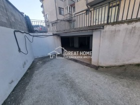 Обява Продава ГАРАЖ,град Търговище, Център>