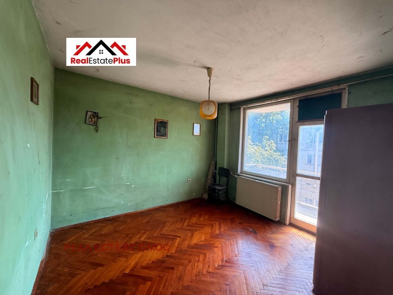 Продава 3-СТАЕН, град Плевен, Широк център • 133000 € / 260125.39 лв. • 20264005 1 — Holmes.bg Продава 3-СТАЕН, град Плевен, Широк център • 133000 € / 260125.39 лв. • 20264005 1