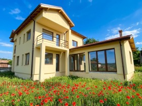 Обява Продава КЪЩА,с. Лесичово, област Пазарджик
