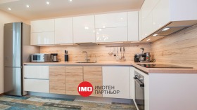 Обява Продава 4-СТАЕН,град Бургас, Сарафово>