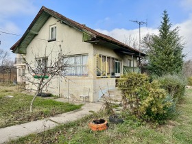 Продажба на къщи в град София — страница 4 - изображение 16 