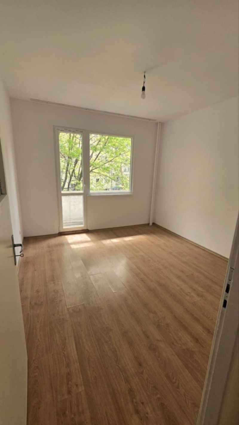 Продава 3-СТАЕН, град Варна, Базар Левски • 199000 € / 389210.17 лв. • 82580424 1 — Holmes.bg Продава 3-СТАЕН, град Варна, Базар Левски • 199000 € / 389210.17 лв. • 82580424 1