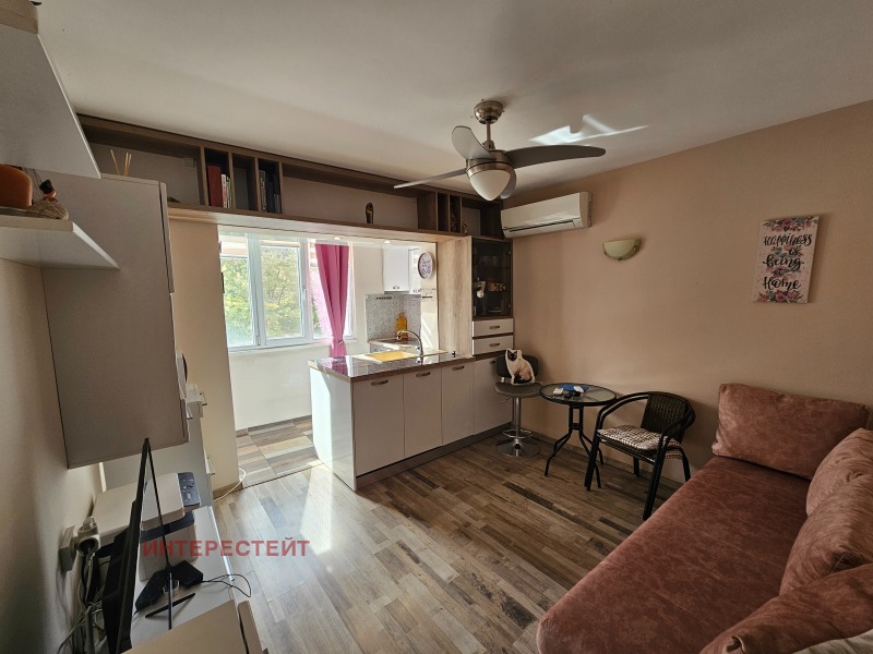 Продава 2-СТАЕН, град Бургас, Изгрев • 130000 € • 35134733 1 — Holmes.bg Продава 2-СТАЕН, град Бургас, Изгрев • 130000 € • 35134733 1
