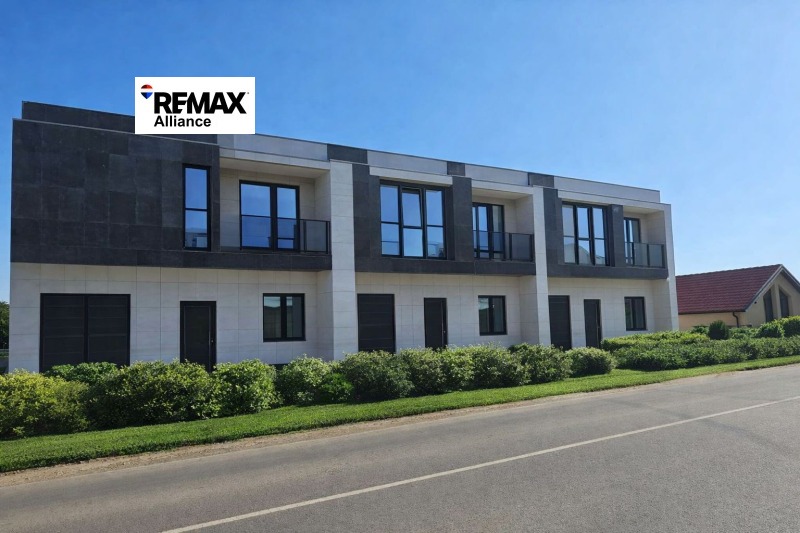 Продава КЪЩА, област София, с. Гурмазово • по договаряне • 27211636 1 — Holmes.bg Продава КЪЩА, област София, с. Гурмазово • по договаряне • 27211636 1