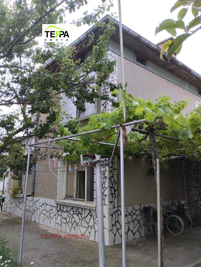 Продава  Къща област Стара Загора , с. Сърнево , 160 кв.м | 26446374