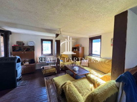 Обява Продава КЪЩА,град Перник, Църква