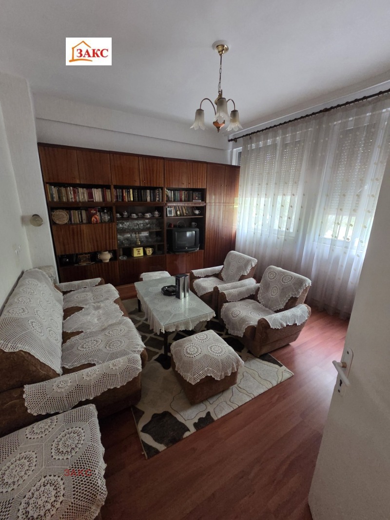 Продава 4-СТАЕН, град Кърджали, Център • 145000 € / 283595.35 лв. • 52882589 1 — Holmes.bg Продава 4-СТАЕН, град Кърджали, Център • 145000 € / 283595.35 лв. • 52882589 1