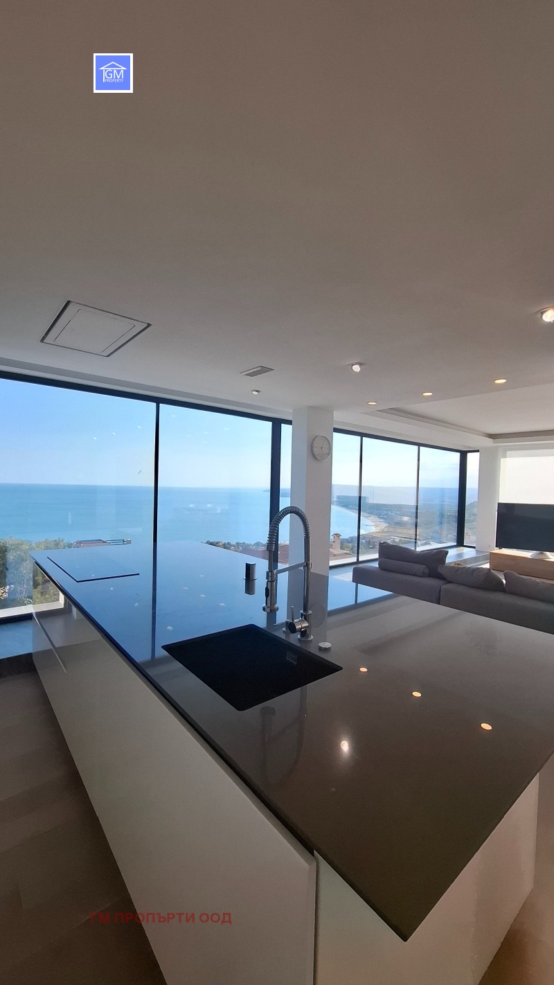 Продава КЪЩА, област Добрич, гр. Балчик • 950000 € / 1858038.50 лв. • 49376127 1 — Holmes.bg Продава КЪЩА, област Добрич, гр. Балчик • 950000 € / 1858038.50 лв. • 49376127 1