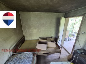 Обява Продава ВИЛА,с. Николово, област Русе>