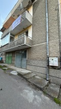 Продава КЪЩА, град Разград, Житница • 180000 € / 352049.40 лв. • 86420530 1 — Holmes.bg Продава КЪЩА, град Разград, Житница • 180000 € / 352049.40 лв. • 86420530 1
