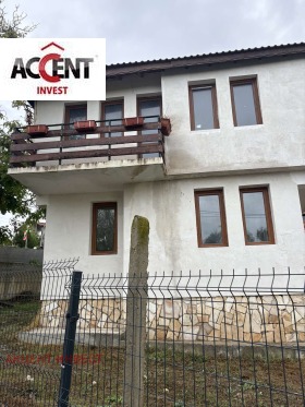 Обява Продава КЪЩА,град Варна, м-т Манастирски рид