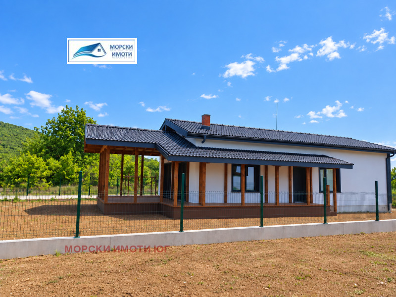 Продава КЪЩА, област Бургас, с. Изгрев • 245000 € • 61018741 1 — Holmes.bg Продава КЪЩА, област Бургас, с. Изгрев • 245000 € • 61018741 1