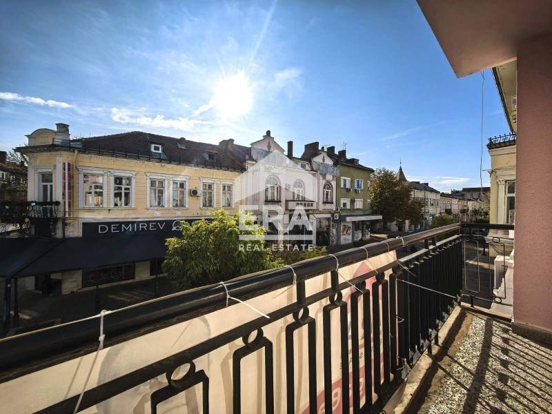 Продава 3-СТАЕН, град Русе, Център • 184880 € / 361593.85 лв. • 33480792 1 — Holmes.bg Продава 3-СТАЕН, град Русе, Център • 184880 € / 361593.85 лв. • 33480792 1