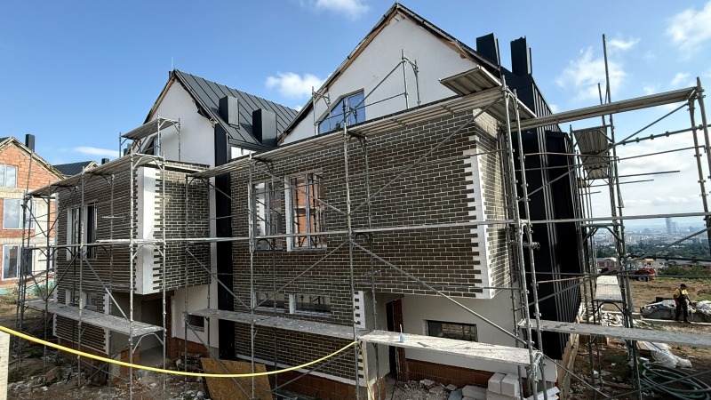 Продава КЪЩА, град София, в.з.Малинова долина • 660000 € / 1290847.80 лв. • 66825126 1 — Holmes.bg Продава КЪЩА, град София, в.з.Малинова долина • 660000 € / 1290847.80 лв. • 66825126 1