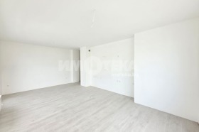 Обява Продава 3-СТАЕН,град София, Младост 4