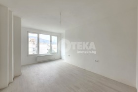 Обява Продава 3-СТАЕН,град София, Младост 4