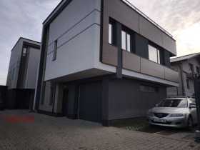 КЪЩА, 298 m2 - Holmes.bg КЪЩА, 298 m2