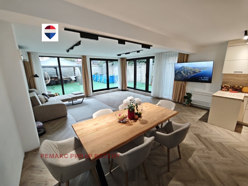 Продава 4-СТАЕН, град Русе, Хъшове • 369900 € • 42501951 1 — Holmes.bg Продава 4-СТАЕН, град Русе, Хъшове • 369900 € • 42501951 1