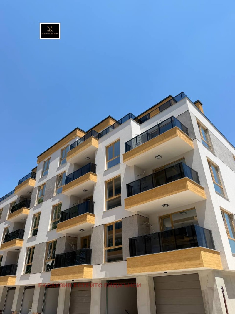 Продава 2-СТАЕН, град Пловдив, Център • 108000 € / 211229.64 лв. • 54681809 1 — Holmes.bg Продава 2-СТАЕН, град Пловдив, Център • 108000 € / 211229.64 лв. • 54681809 1