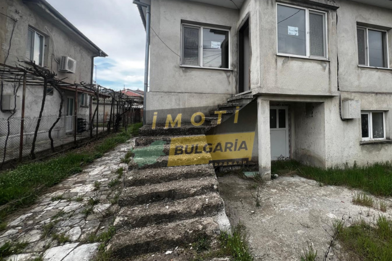 Продава КЪЩА, област Кърджали, гр. Крумовград • 125000 € / 244478.75 лв. • 34092238 1 — Holmes.bg Продава КЪЩА, област Кърджали, гр. Крумовград • 125000 € / 244478.75 лв. • 34092238 1