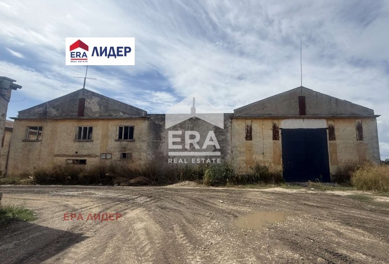 Продава СКЛАД, област Силистра, с. Нова Черна • 180000 € • 98637236 1 — Holmes.bg Продава СКЛАД, област Силистра, с. Нова Черна • 180000 € • 98637236 1